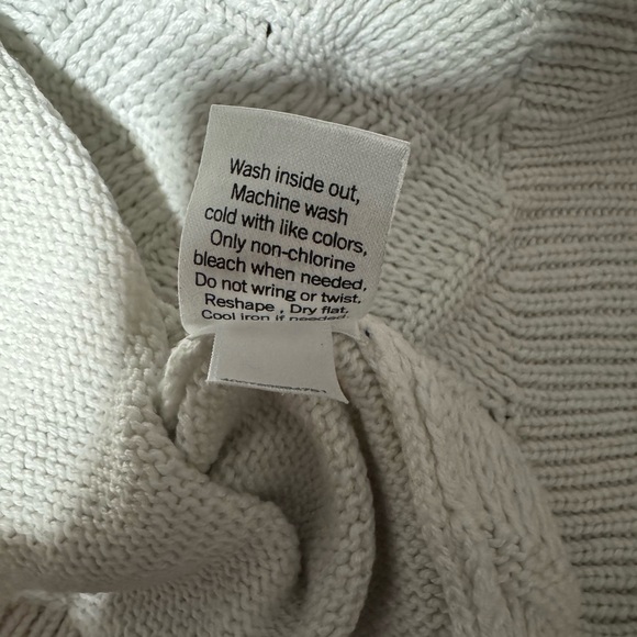 White Knit Sweater - Picture 7 of 7